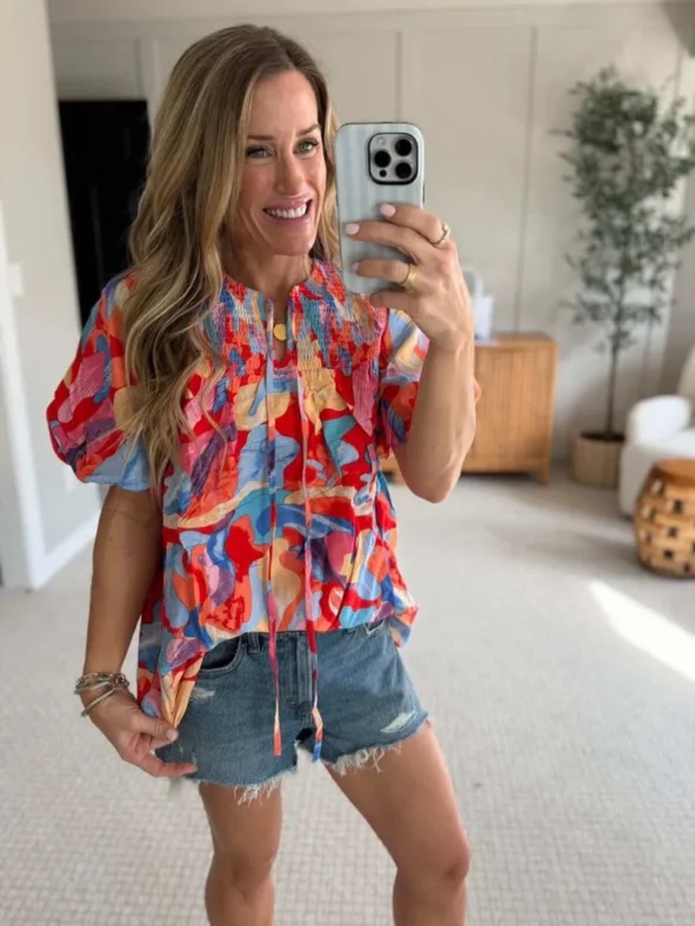 NWT Boutique Abstract Print Puff-Sleeve Blouse in Multicolor